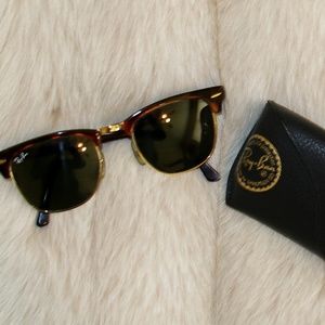 Ray-Ban Clubmaster Sunglasses Tortoise Frame